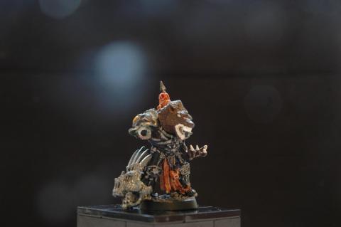 Abaddonin torso ja lightning claw